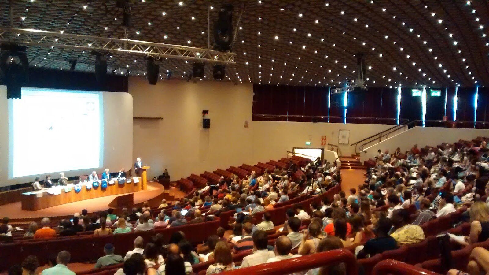 Conferência internacional em teatro de Florença